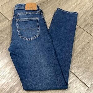 American Eagle Athletic Skinny Medium Wash Stretch Jeans size 30